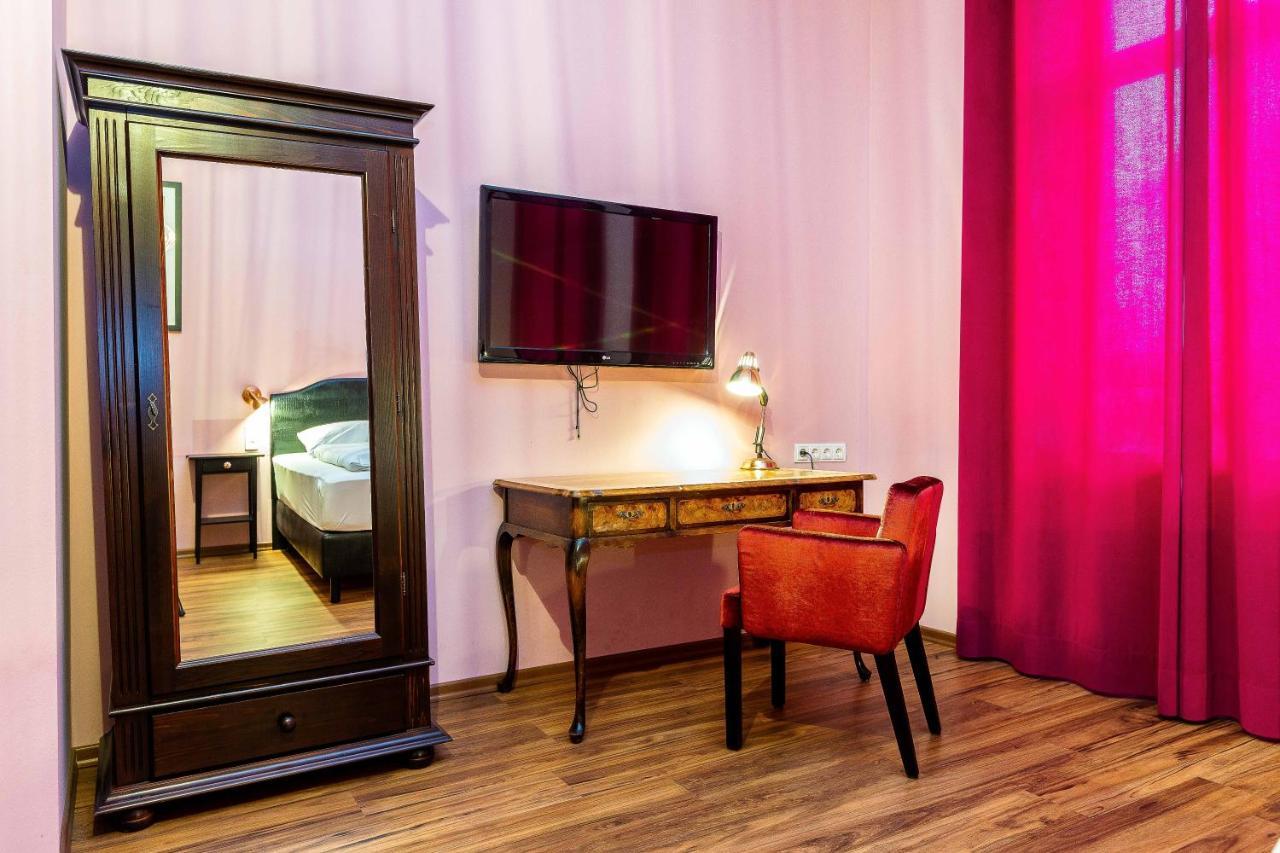 Smarthotel Mystique Self Check-In バート・ホンブルク エクステリア 写真